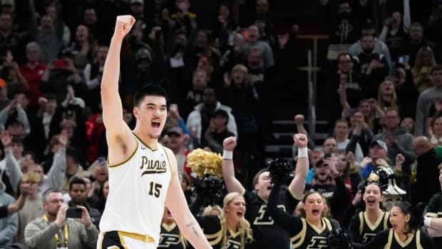 Purdue center Zach Edey cheers during the 2022-23 Big Ten Championship game.